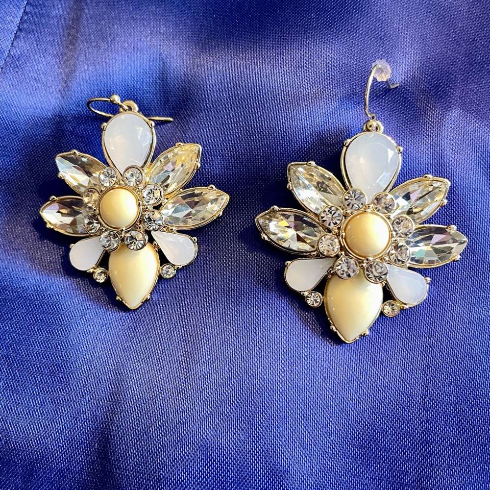 Sparkling Starburst Earrings
